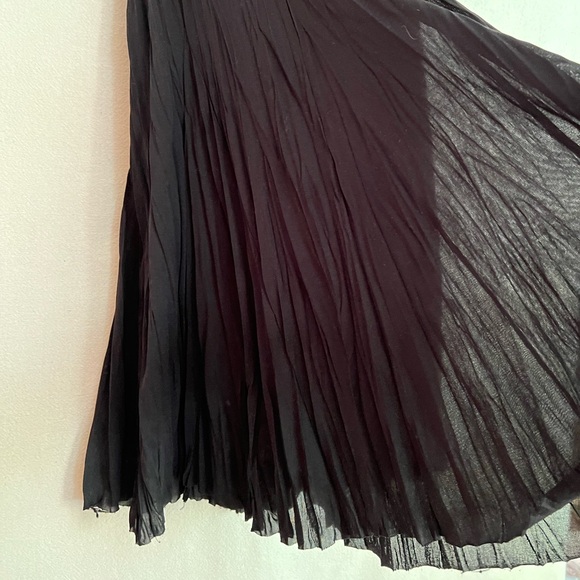 pleated crinkle midi skirt - Picture 4 of 7